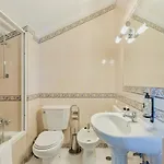 Casal Assis Villa *